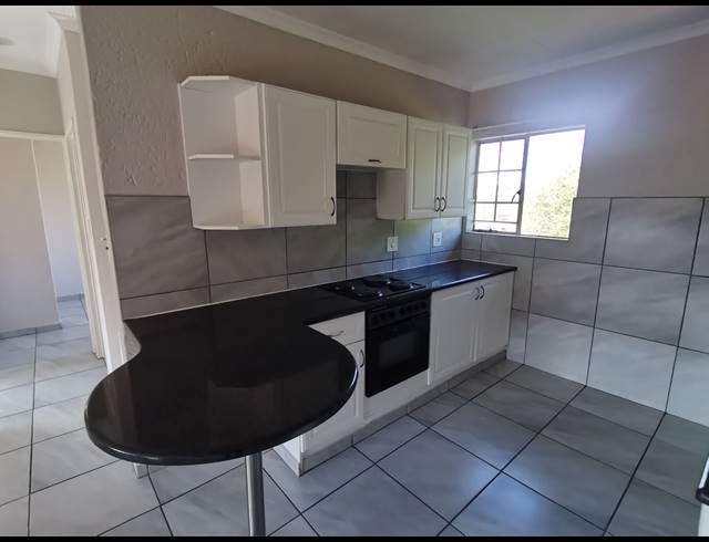 1 BEDROOM APARTMENT FOR SALE IN KENLEAF